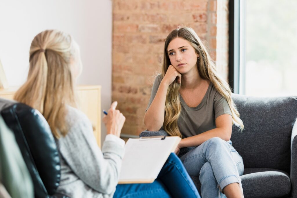 Adolescentes Servicios Psicoceres